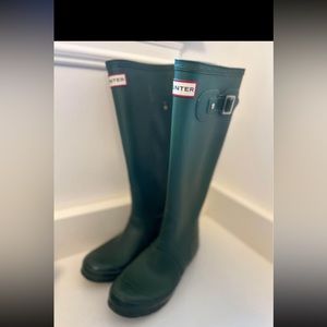 Hunter boots for Emma